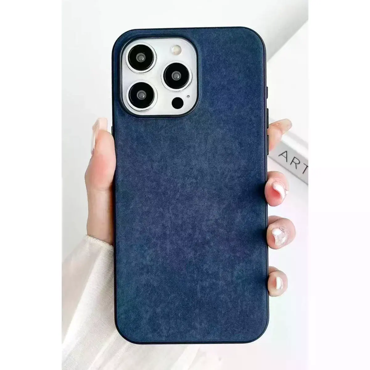 İphone 15 Pro Kılıf Karen Magsafe Kapak - Lacivert