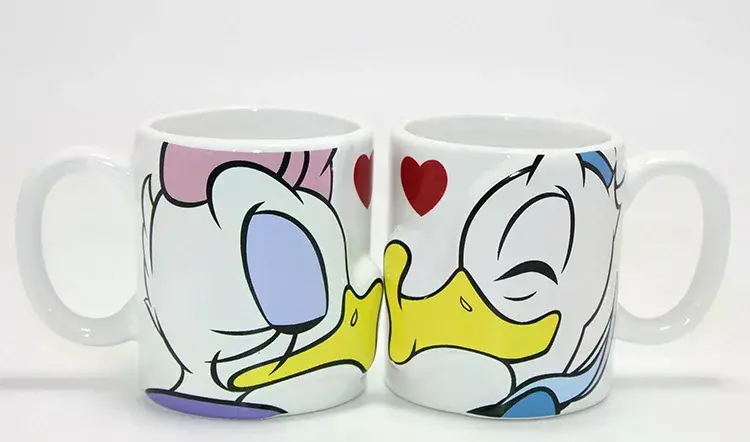 Donald Ve Daisy Duck 2'li Öpüşen Çift Kupa Bardak Seti Alk4539