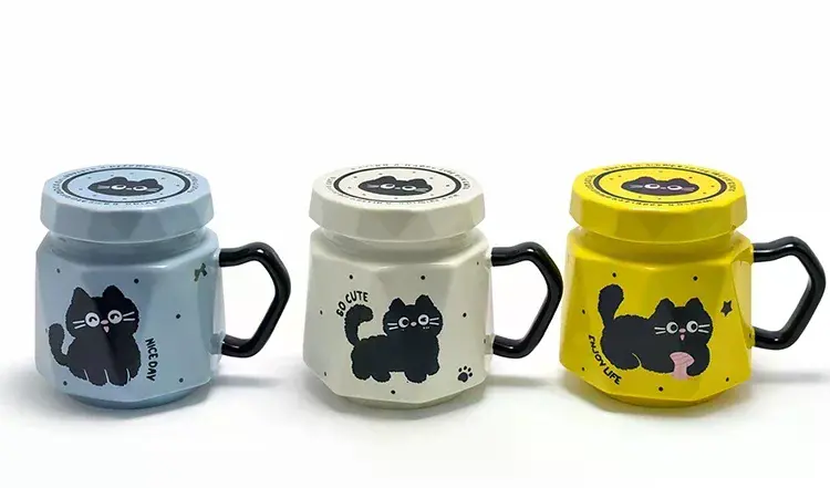 3d Kedi Figürlü Kapaklı Kupa Bardak Alk5034
