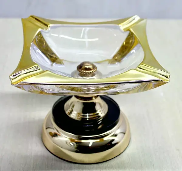 Metal Ayaklı Cam Küllük Alk4879