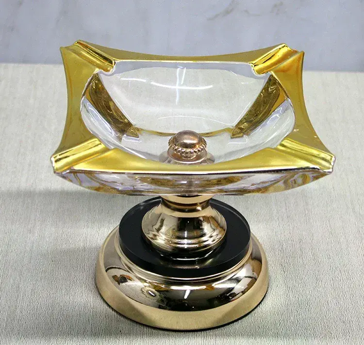 Metal Ayaklı Cam Küllük Alk4881