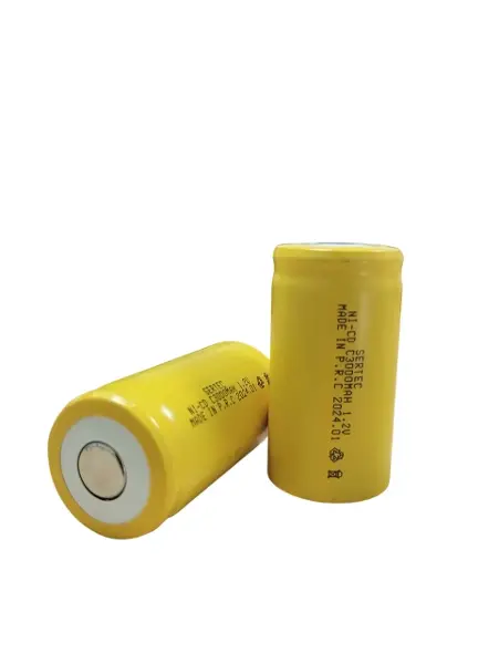 - 1.2v 3000 Mah - C Orta Boy - Ni-cd Şarjlı Pil - (başsız / Flat Head)