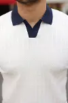 Erkek Yaka Detaylı Desen Dokulu Triko Tişört-3
