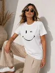 Minimal Gülümseyen Yüz Baskılı Tişört Kısa Kol Yazlık T-Shirt - Beyaz-4