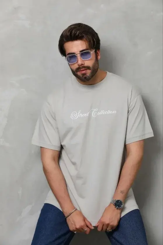 Erkek Baskılı T-Shirt Kısa Kol Bisiklet Yaka Regular Fit Rahat Kalıp Günlük Tişört - Gri-1 Erkek Baskılı T-Shirt Kısa Kol Bisiklet Yaka Regular Fit Rahat Kalıp Günlük Tişört - Gri-1