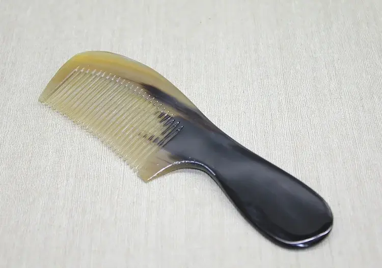 Tutmalı Kemik Tarak Alk4032