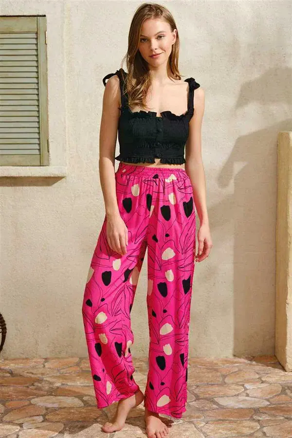 Kalın Askılı Viskon Çiçek Desenli Sırt Aksesuarlı Yazlık Dantel Detaylı Pijama