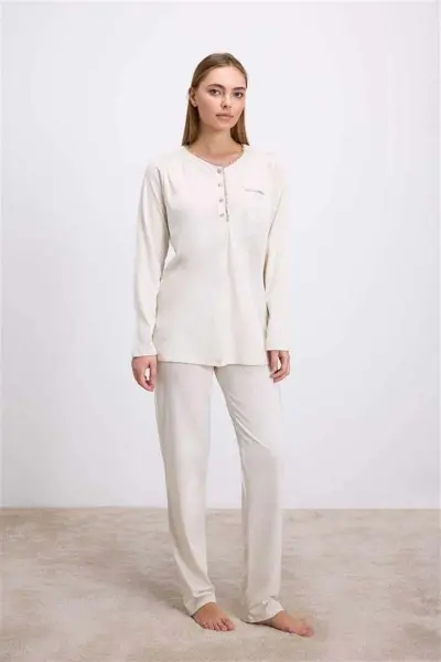 Uzun Kollu T-Shirt ve Pantolon Pijama Takım