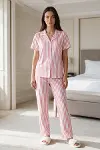 Kadın Pembe Beyaz Çizgili Kısa Kollu Düğmeli Milan Kumaş Pijama Takımı-3