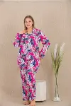 Büyük Beden Renkli Yaprak Desenli Düğmeli Uzun Kol Viskon Pijama Takımı-2