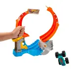 JFR08 Hot Wheels Monster Trucks Dönen Corkscrew Shark Çarpışması-3