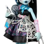 JBG75 Monster High Scary Sweet Birthday Frankie-3