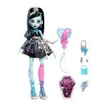 JBG75 Monster High Scary Sweet Birthday Frankie-1