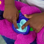 HYG89 Fisher-Price Kalp Yapan Barney Pelüş Oyuncağı-3