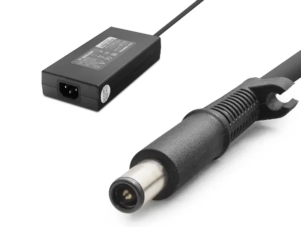 Laptop Adaptörü 240W 19.5V 12.3A 7.4x5.0 Mm Dell Siyah HD8894