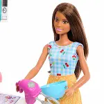 Barbie Brooklyn ve Malibu Pasta Yapıyor Oyun Seti HJY94-5