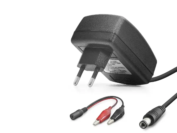 Akü Şarj Adaptörü 12V 2.5A 30W Krokodil Uç Siyah B5057
