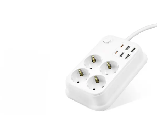 Topraklı Termal Akım Korumalı Uzatma Kablosu Anahtarlı 4 Priz 4 Usb 2 Type-c 2 M Beyaz SH4629