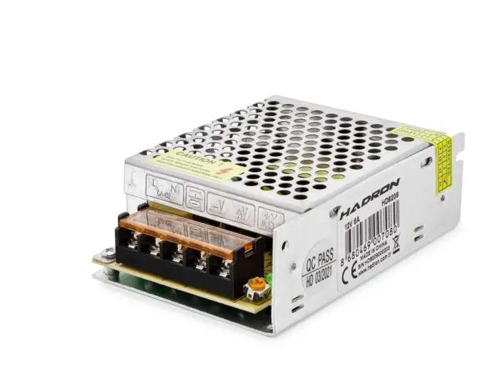 Led Kamera Adaptörü Metal Kasalı 60W 12V 5A B2879