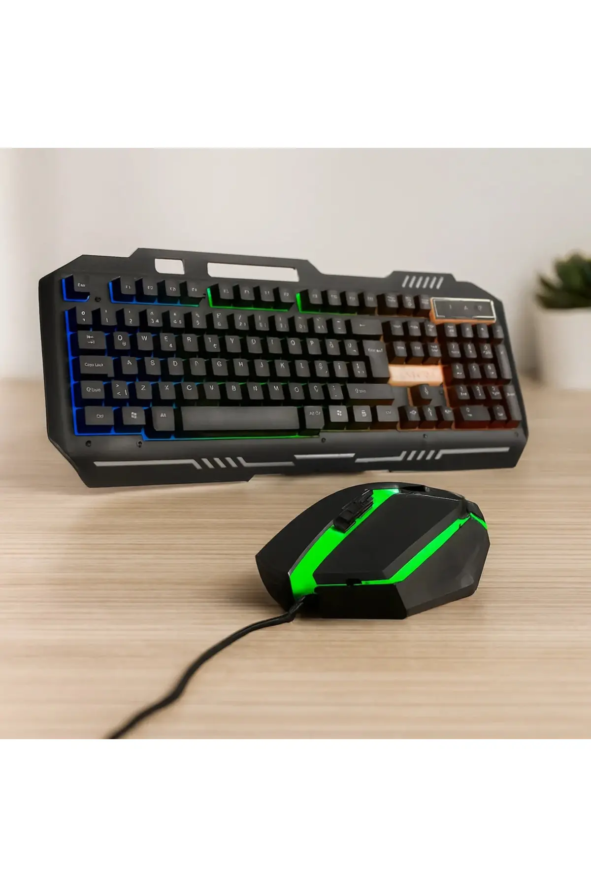 USB Kablolu RGB (Gökkuşağı) Işıklı Klavye ve Mouse Seti - 150 cm