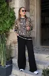 Kadın Uzun Kollu Bisiklet Yaka Leopar Desenli Iki Iplik Bluz Ve Viskon Iki Iplik Pantolon Ikili Takım-1