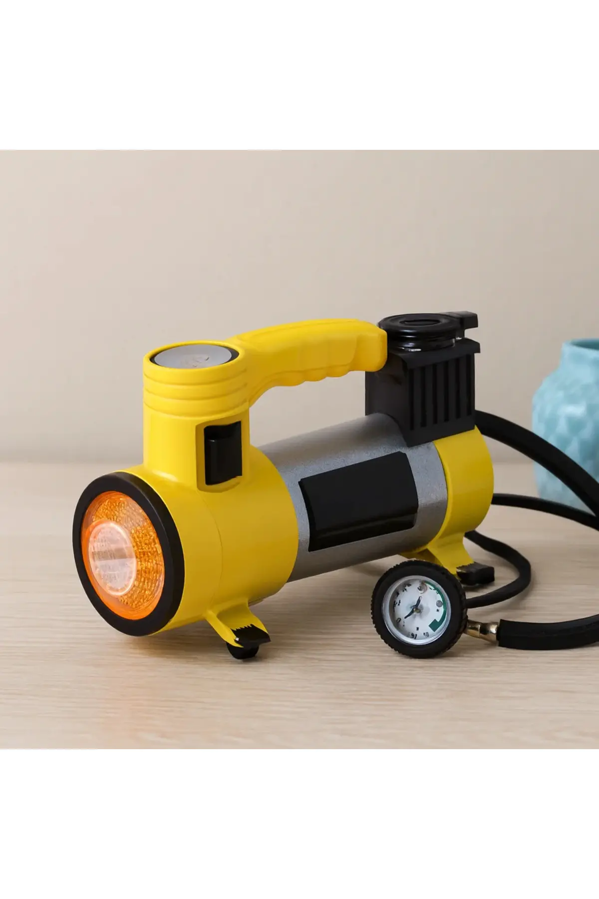 12V 150 PSI Araç Hava Kompresörü - Bar Göstergeli & LED