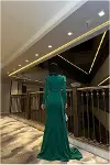 Kadın Modern Stil Kruvaze Yaka Taş Detaylı Uzun Kollu Abiye Elbise-3