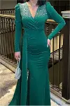 Kadın Modern Stil Kruvaze Yaka Taş Detaylı Uzun Kollu Abiye Elbise-1