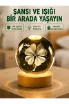 Yonca Figürlü Cam Küre USB Işıklı Ahşap Tabanlı Dekoratif Masa Lambası-1