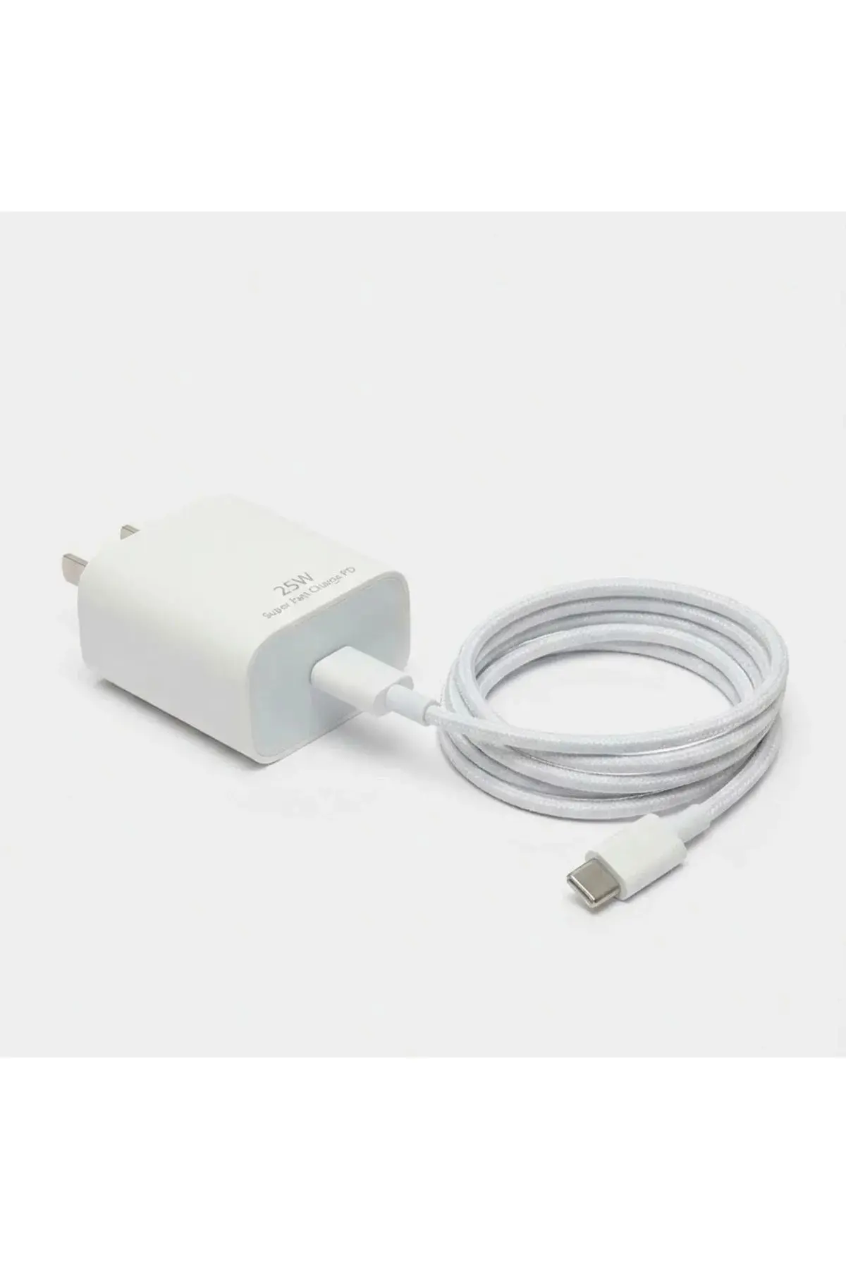 25W Hızlı Şarj Adaptörü USB-C to Type-C Kablolu – PD Destekli, Süper Hızlı Şarj Cihazı