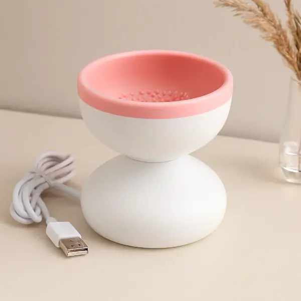 Makyaj Fırça Tezleme Makinesi USB Silikon Hazneli