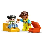 10447 Lego Duplo Ambulans ve Sürücü 19 parça +2 yaş-5