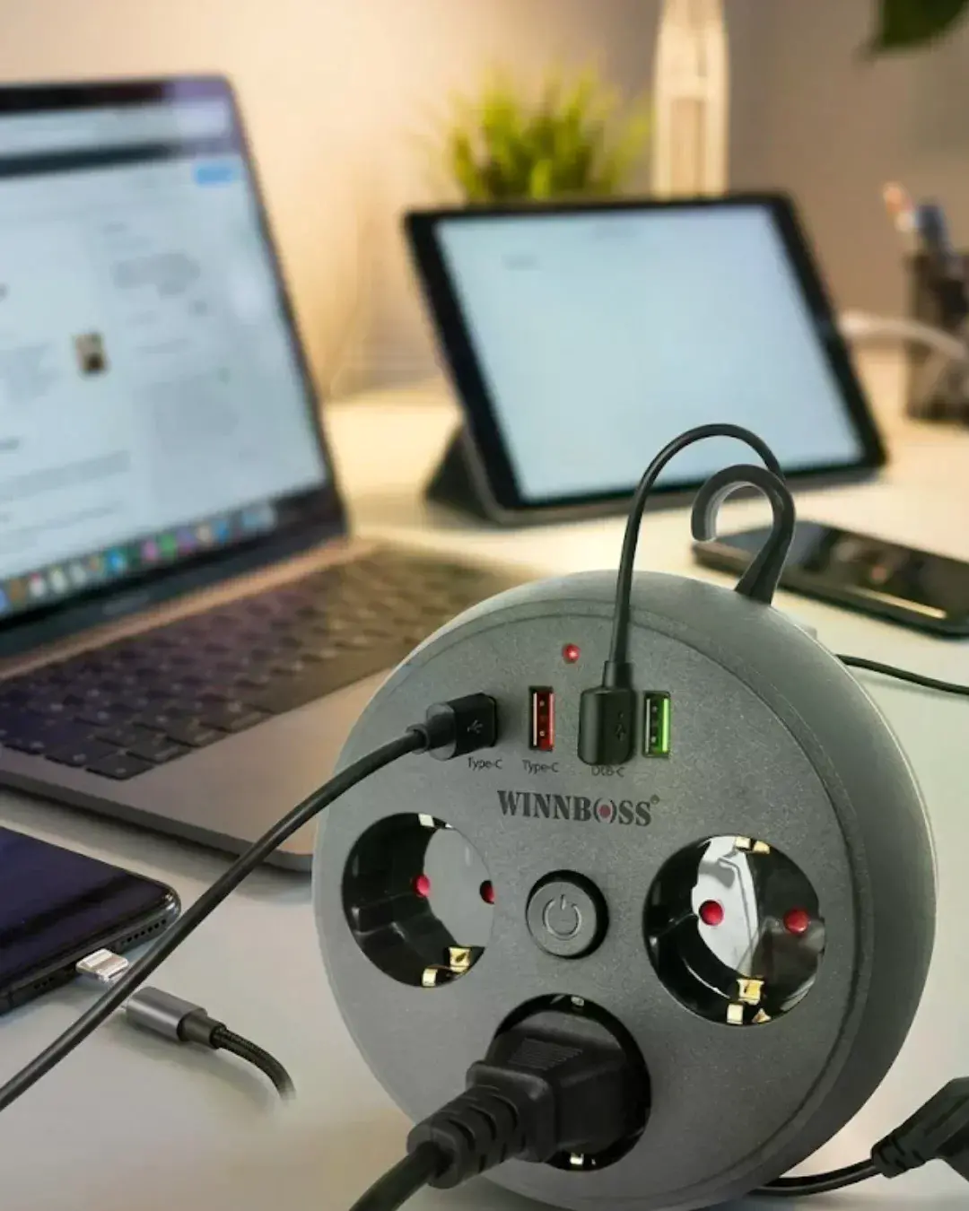 Çoklu Priz Akım Koruma 3 Soket 3 USB Type C Hızlı Şarj 2m Uzatma Kablosu