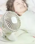 360 Derece Dönebilen Mandallı Şarjlı Mini Masa Fanı-4