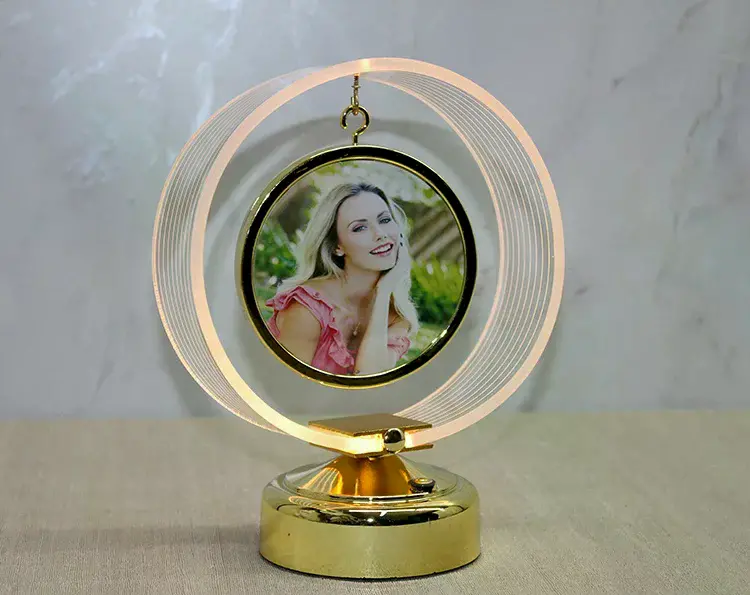 Kişiye Özel Fotoraf Alanli Led Çerceve Alk4451