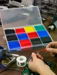 560 Parça Kablo İzolasyon Makaron Seti 12 Ölçü 5 Renk Heat Shrink Tube Organizer Kutulu-5