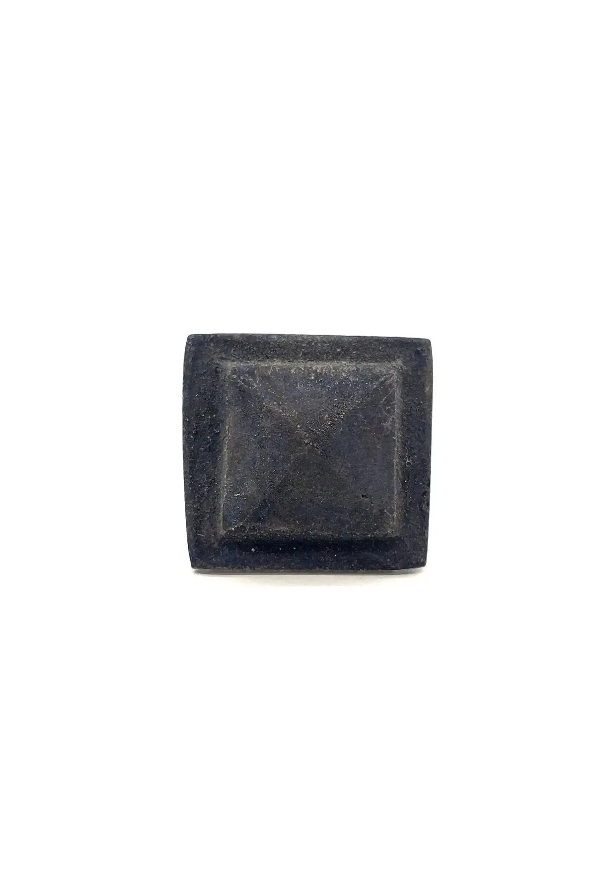 Antika Tarz Dekoratif Pirinç Flanşlı Piramit Kabara - 29 Mm, Oksit