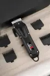 Suya Dayanıklı Tıraş Makinesi Keskin Bıçaklı Dijital Göstergeli Şarjlı-2