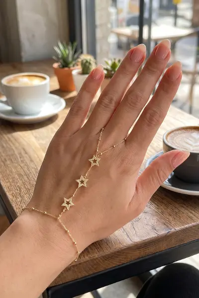 Gold Renk Pirinç Zirkon Taşlı Yıldız Model Şahmeran TJ-SN818