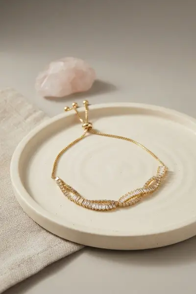 Gold Renk Baget Zirkon Taşlı Sarmal Model Pirinç Asansör Bileklik TG27BB8836