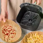 50 Adet 20 cm Air Fryer Pişirme Kağıdı Tek Kullanımlık Yağ Geçirmez Yuvarlak Tabak Model PVC-3