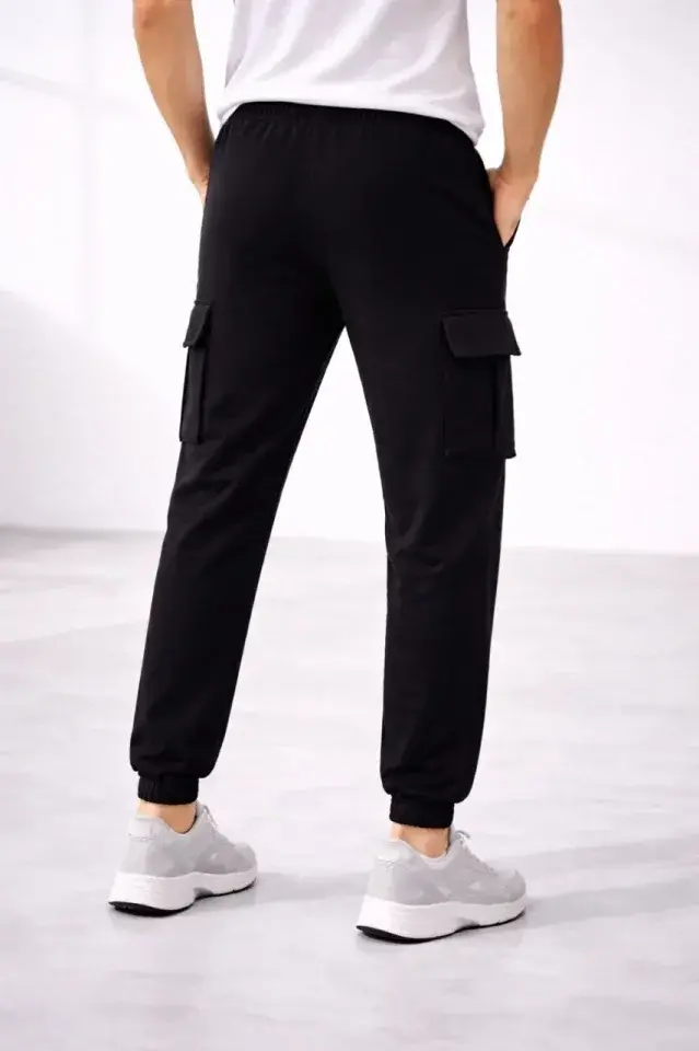 Erkek Jogger Eşofman Altı Regular Fit , Kargo Cepli, Lastikli Paça, Günlük Spor Pantolon - Siyah